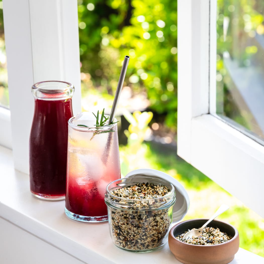 Seaweed, sesame and chilli salt and honey and berry shrub