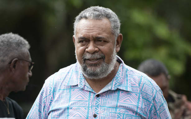 Customary welcome at the Gouaro tribe on the Deva estate in Bourail, where “conclave” discussions between French Overseas Minister Manuel Valls, independentists and non-independents on the institutional future of New Caledonia will take place over several days. Pictured: Government member Michael Forrest in 2025