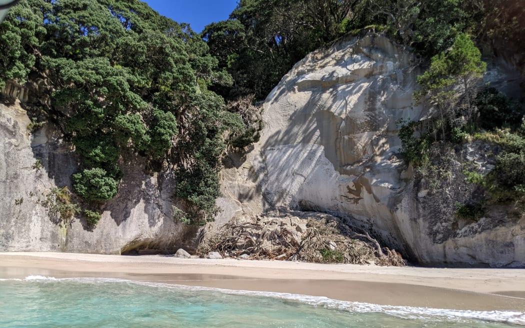 A slip blocking access to Cathedral Cove.