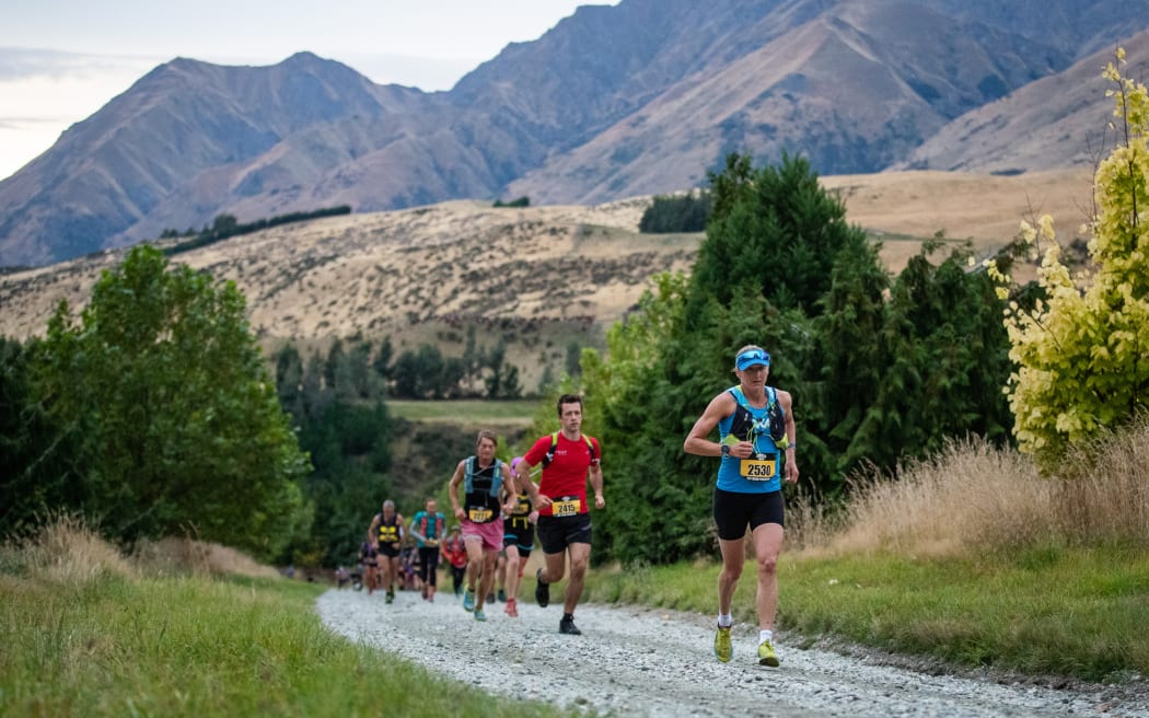 Laura Siddall (GBR) was all class in winning the women’s Off Road Marathon at Macpac Motatapu.
Macpac Motatapu Off-Road Marathon, Wanaka to Arrowtown multi sport race on 9- 10 March 2019.
Photo: Tim Bardsley-Smith/motatpu.com