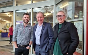 New World Stoke owner Brendon Rae, Nelson Mayor Nick Smith and Foodstuffs South Island head of property Rebecca Parish.