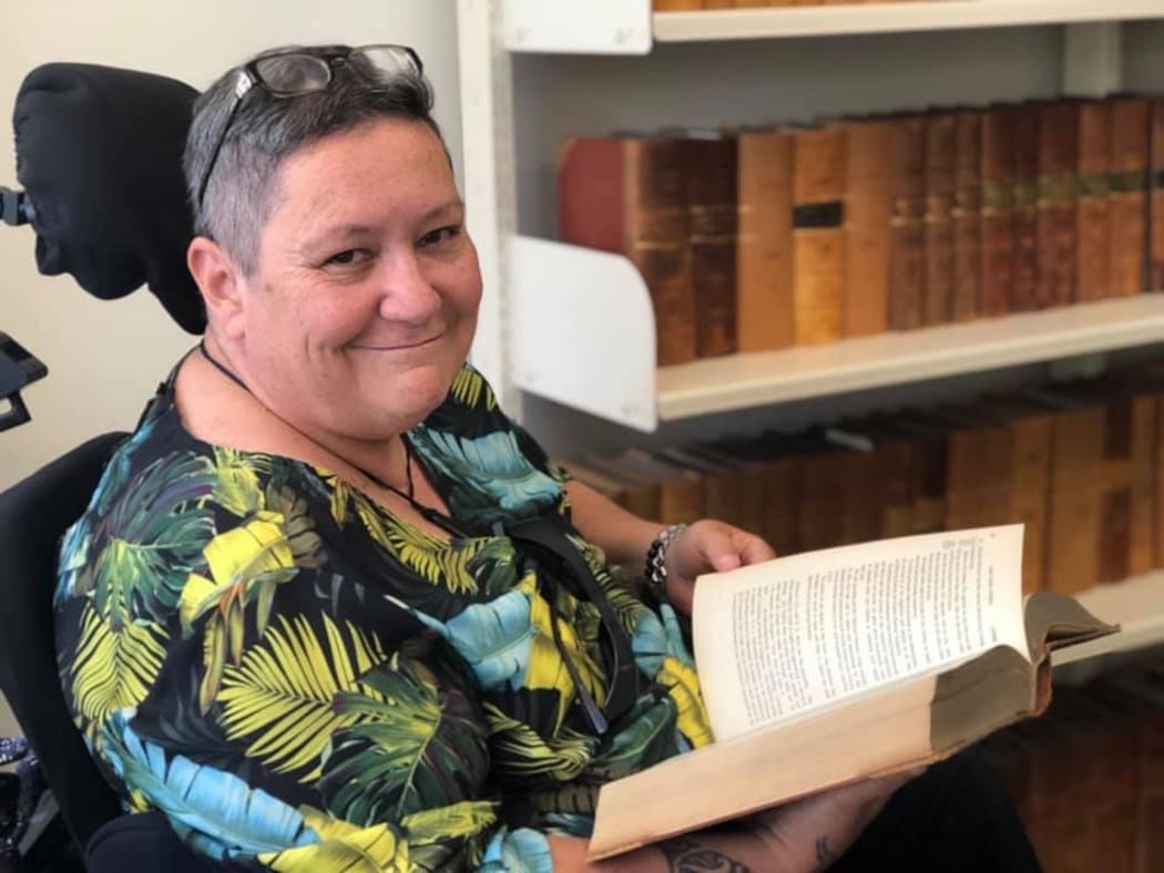 Dr Huhana Hickey