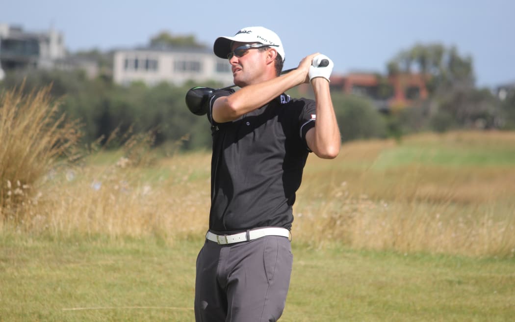 Aaron Townsend leads with one round to play.