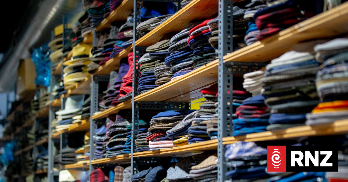 Hats, Status, and Social Rules | RNZ
