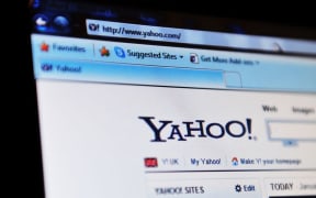 Yahoo.