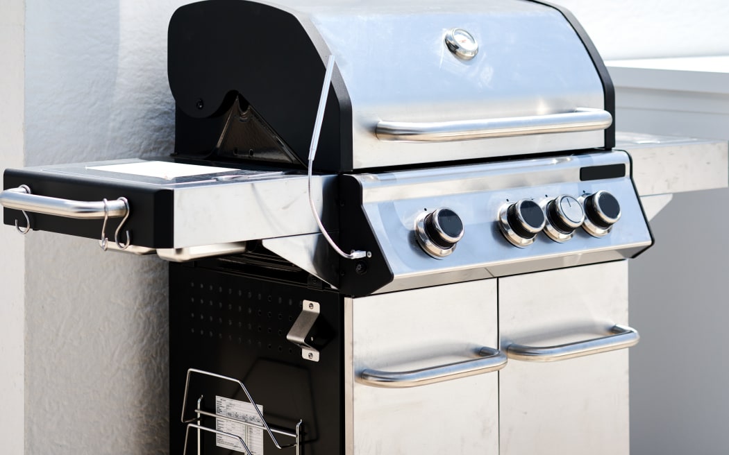 Stainless steel gas grill bbq barbecue.