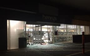Smashed glass doors at Henry's Liquor store,Yaldhurst Road, Christchurch.