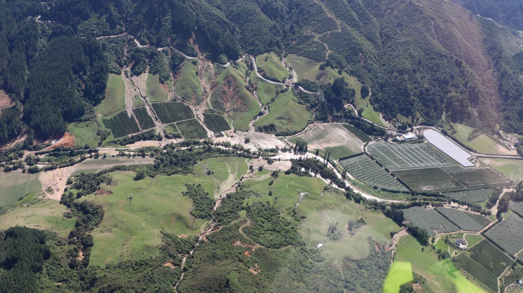 Slips and flooding in the Takaka Hill area.