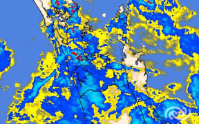The MetService rain radar at 5pm shows the heavy showers and thunderstorms over Auckland and Northland.