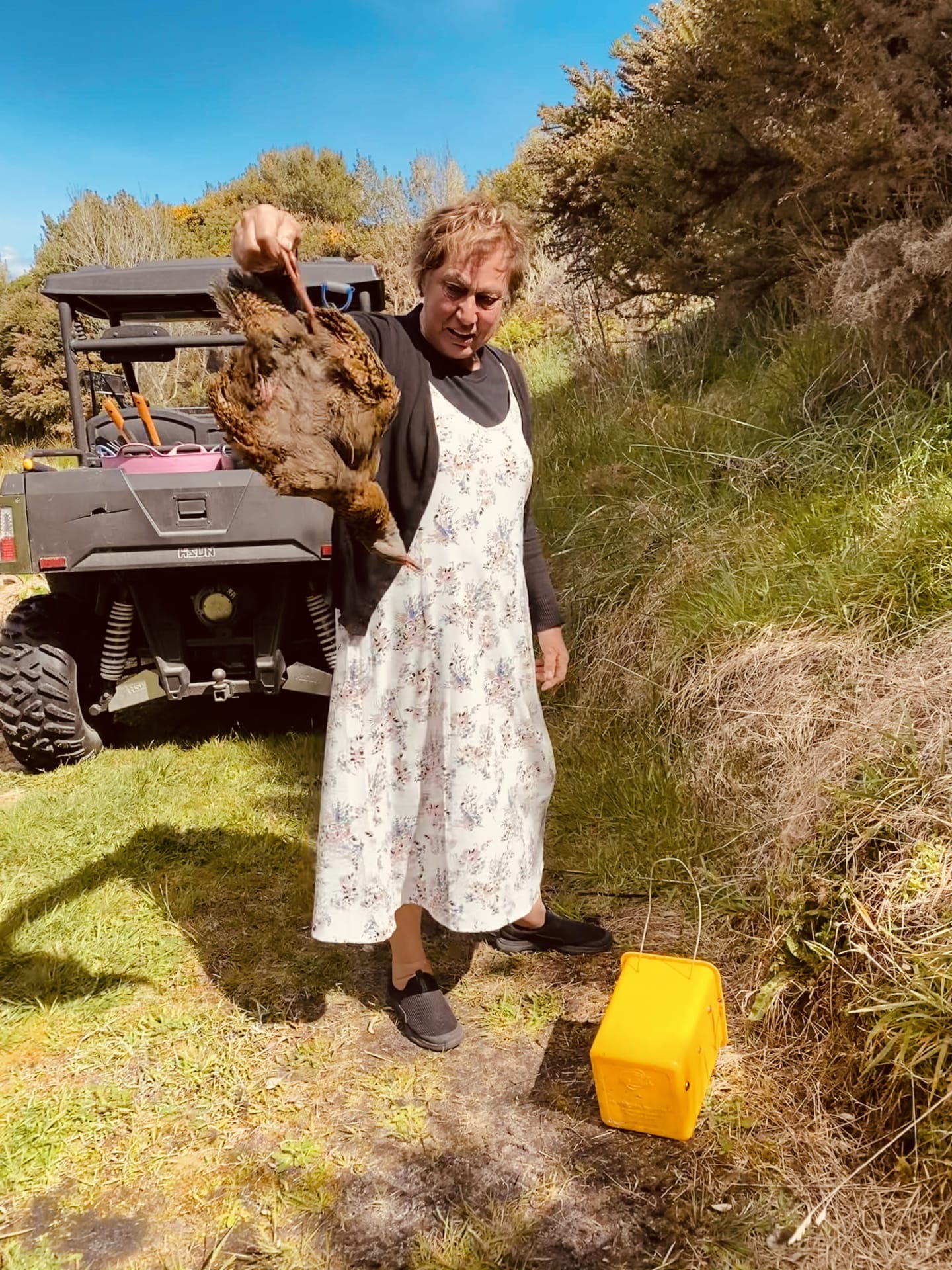 Lois Croon with a weka