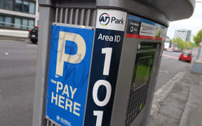 An Auckland Transport-branded parking payment machine.