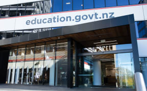 The Ministry of Education has closed its Wellington head office because the building does not meet earthquake standards.