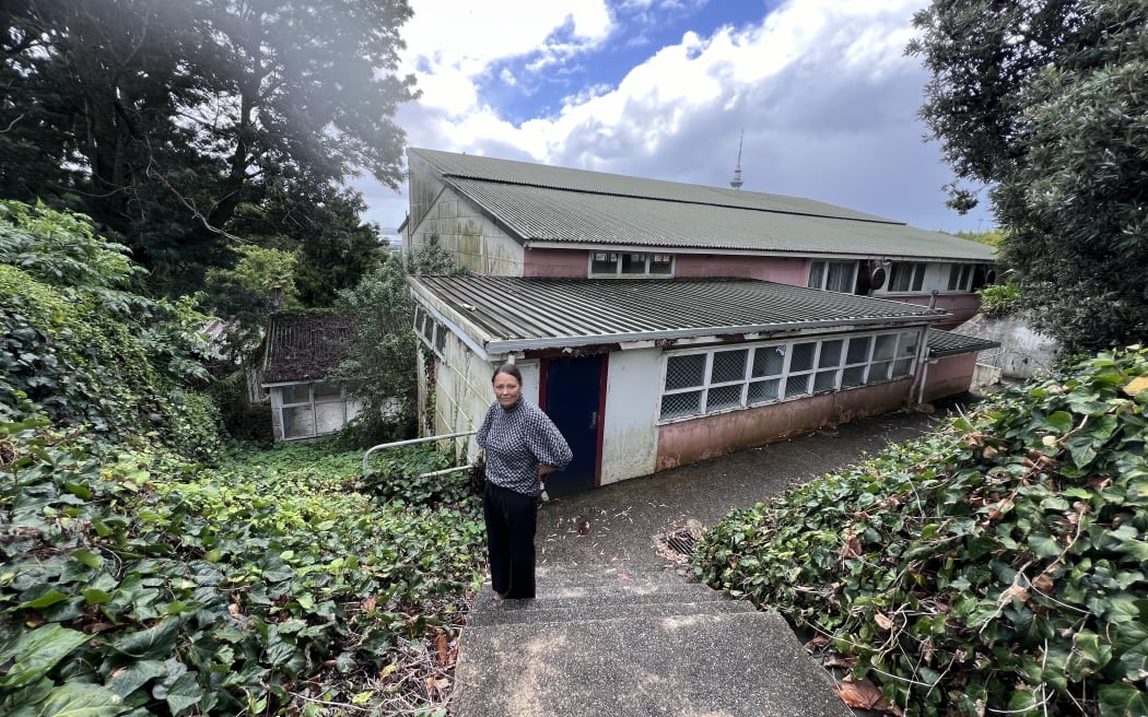 Auckland Girls' Grammar principal Ngaire Ashmore and the unusable gymnasium.