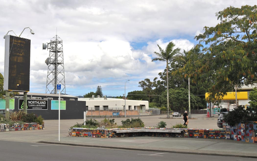 Kaitāia's mosaic wall prior to redevelopment of the old Pak'nSave site.