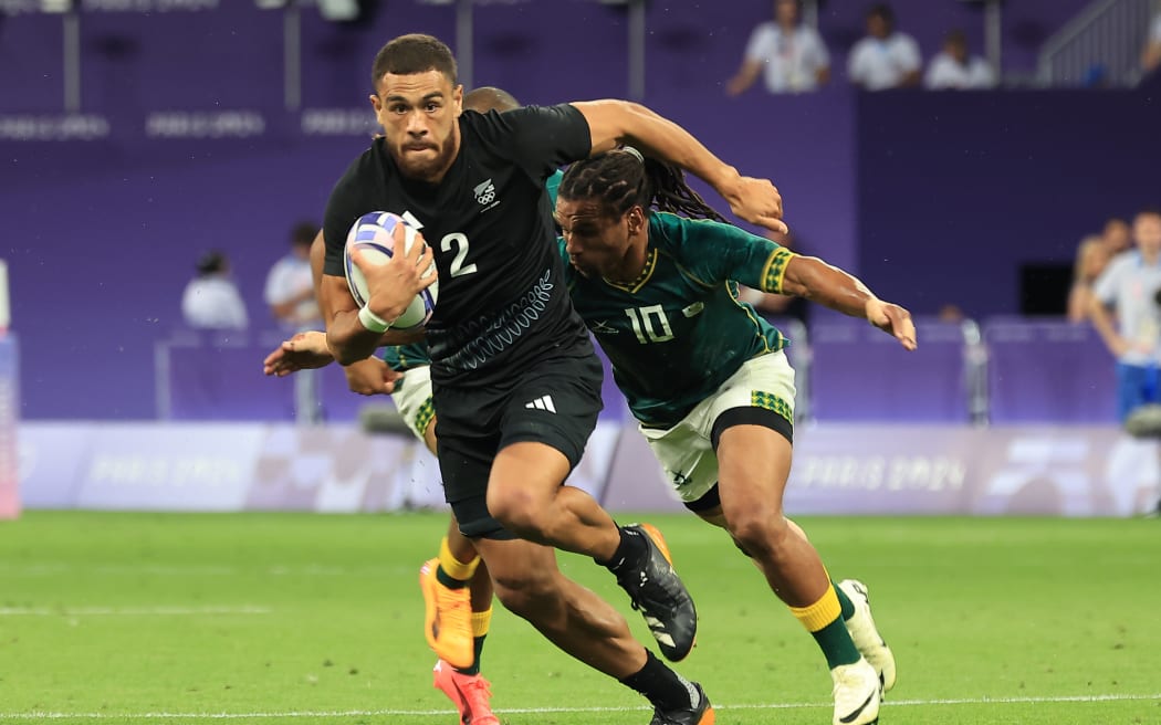 Brady Rush in action for New Zealand All Blacks Sevens v South Africa, Rugby Sevens - Men’s Pool A match, Paris Olympics at Stade de France, Paris, France on Wednesday 24 July 2024.