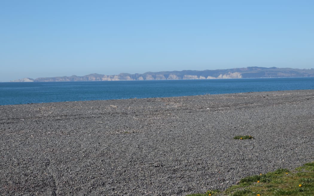 Freedom camping site in in Marine Parade has views of Cape Kidnappers at the south-eastern end of the Hawke's Bay.