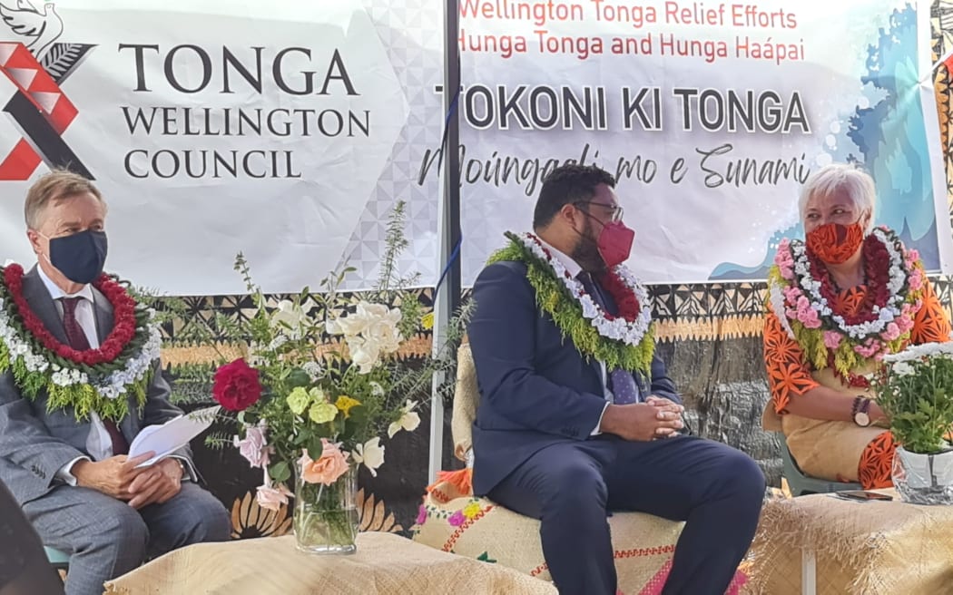 From (L-R) Victoria University's Chancellor John Allen, The Speaker of Tonga's Parliament Lord Fakafanua and Luamanuvao Dame Winnie Associate Professor Assistant Vice-Chancellor (Pasifika) Victoria University of Wellington