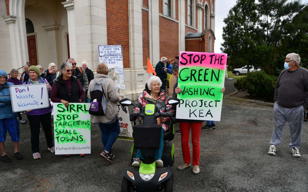 Protest in Waimate over planned waste to energy plant to be built in the South Canterbury town with ash to be shipped back to Christchurch.