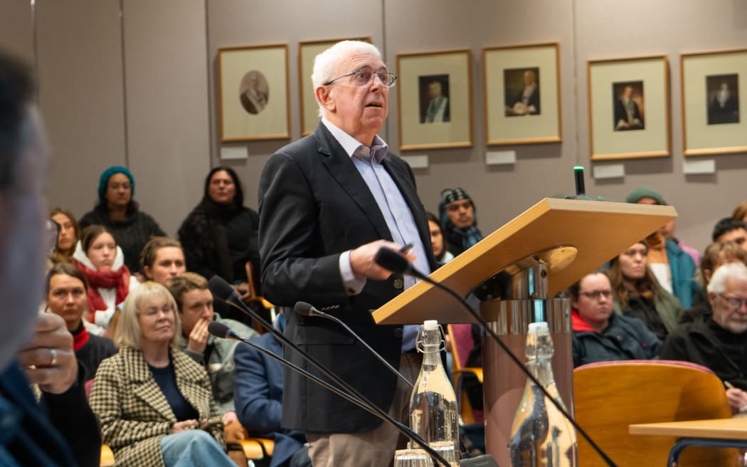Trans-Tasman Resources boss Alan Eggers says the seabed mine would bring jobs and riches without harming the environment.