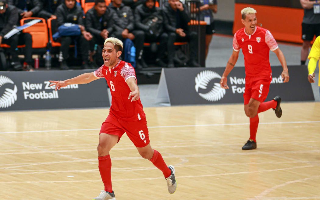 Tahiti came within a whisker of qualifying for the semi-finals of the OFC Futsal Nations Cup in Auckland only to be denied by a late Solomon Islands equalisier to draw 5-5 at the Bruce Pulman Arena.