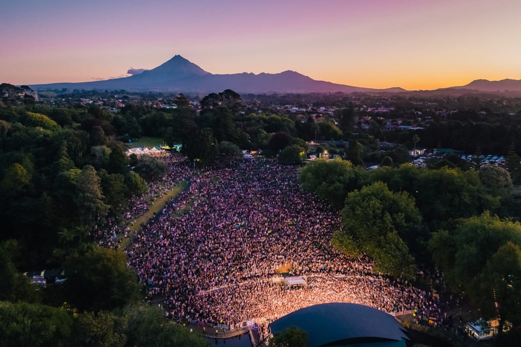 Six60 perform in New Plymouth to 15,000 fans.