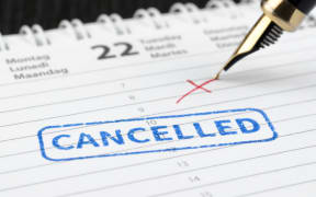 calendar with cancellation