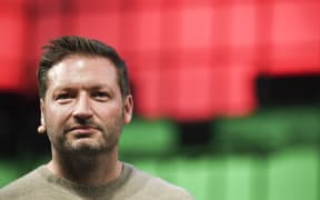 Trivago's co-founder and chief executive officer Rolf Schromgens speaks during a debate at the 2017 Web Summit in Lisbon on November 9, 2017. 
Europe's largest tech event Web Summit is being held at Parque das Nacoes in Lisbon from November 6 to November 9.  / AFP PHOTO / PATRICIA DE MELO MOREIRA