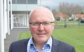 Ken Hutchison