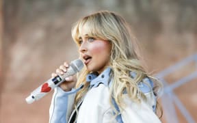 Sabrina Carpenter performs at the Coachella Stage, 2024.