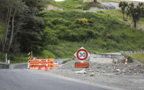 Road works continue on the Inland route to Kaikoura.