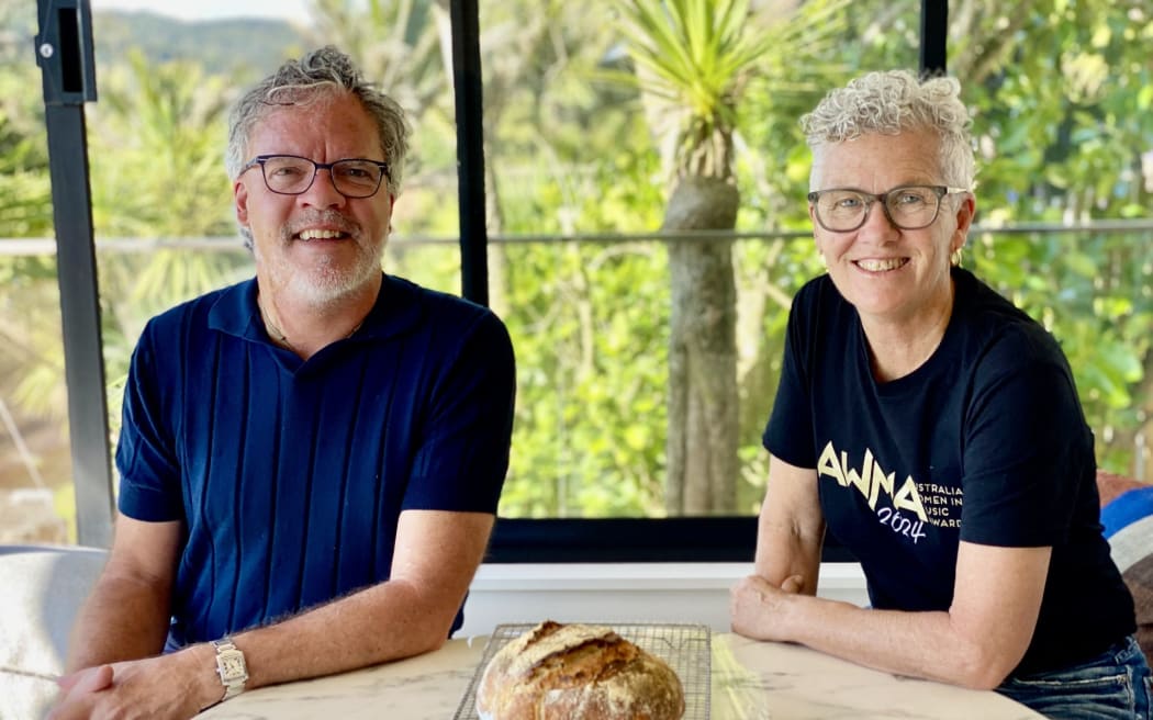 Peter Gordon and sister Tracey Gordon with sourdough in Piha