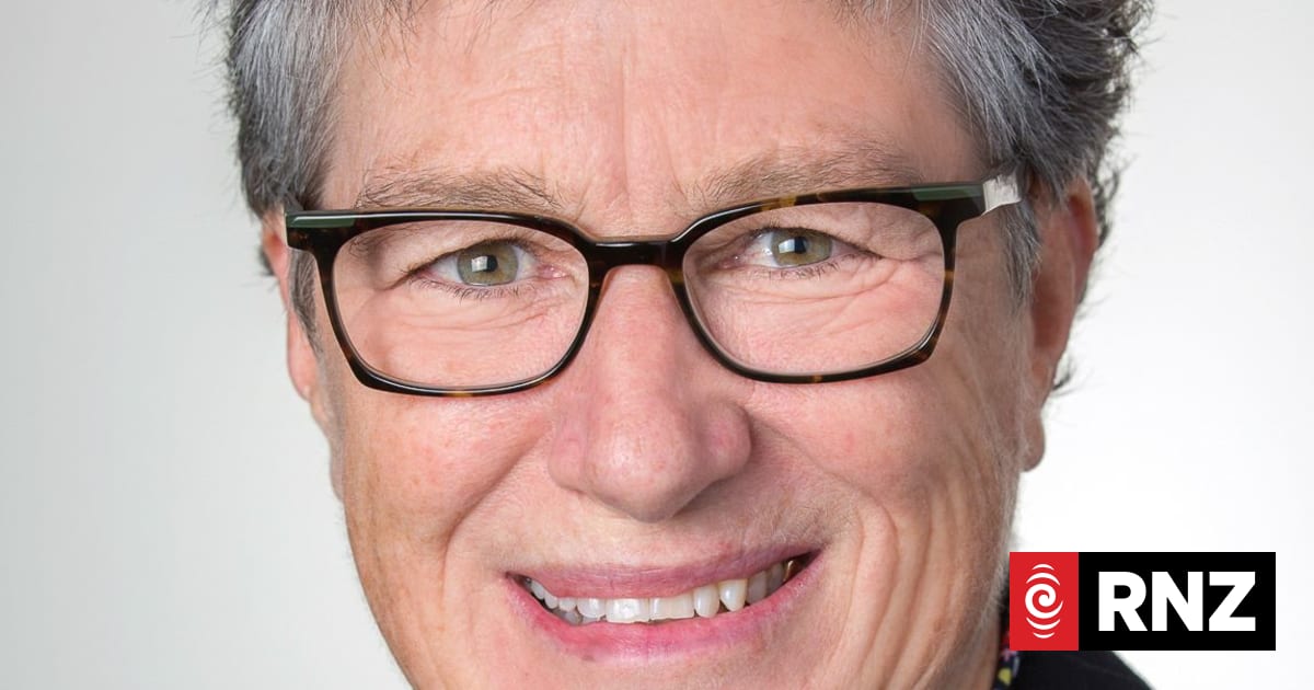 Dunedin City Council chief executive apologises, formally warned over misconduct