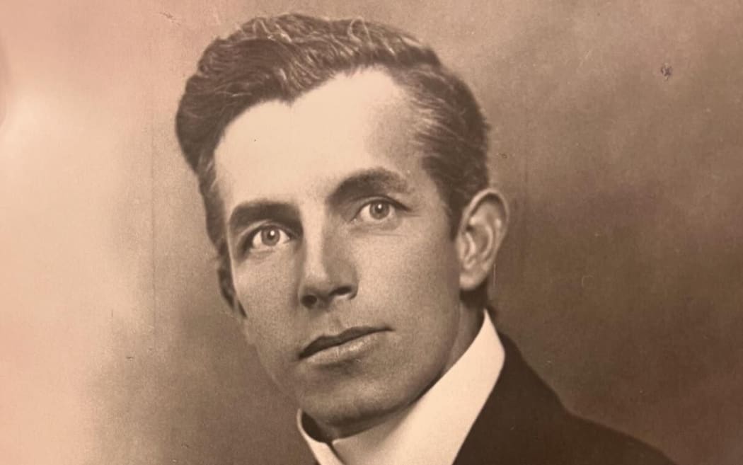 Scottish-born surgeon and composer George de Clive-Lowe (1859 - 1944)