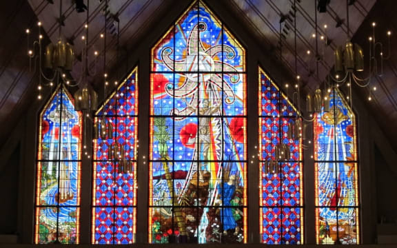 Holy Trinity Anglican Cathedral's Great Window, designed by Nigel Brown, is said to be the largest expanse of stained glass in the southern hemisphere. The windows have a Polynesian and a European side, with the risen Christ in the centre crowned by a flower depicting the seven days of Creation.