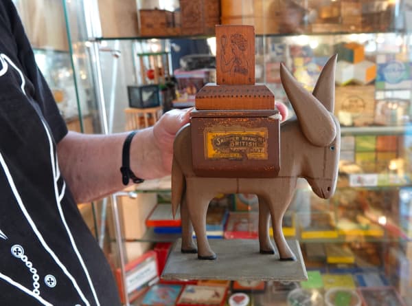 As well as puzzles and "impossible objects", Louis Toorenburg’s museum includes vintage cigarette dispensers like this one. Pulling the donkey’s ears causes a cigarette to be ejected from its anus.