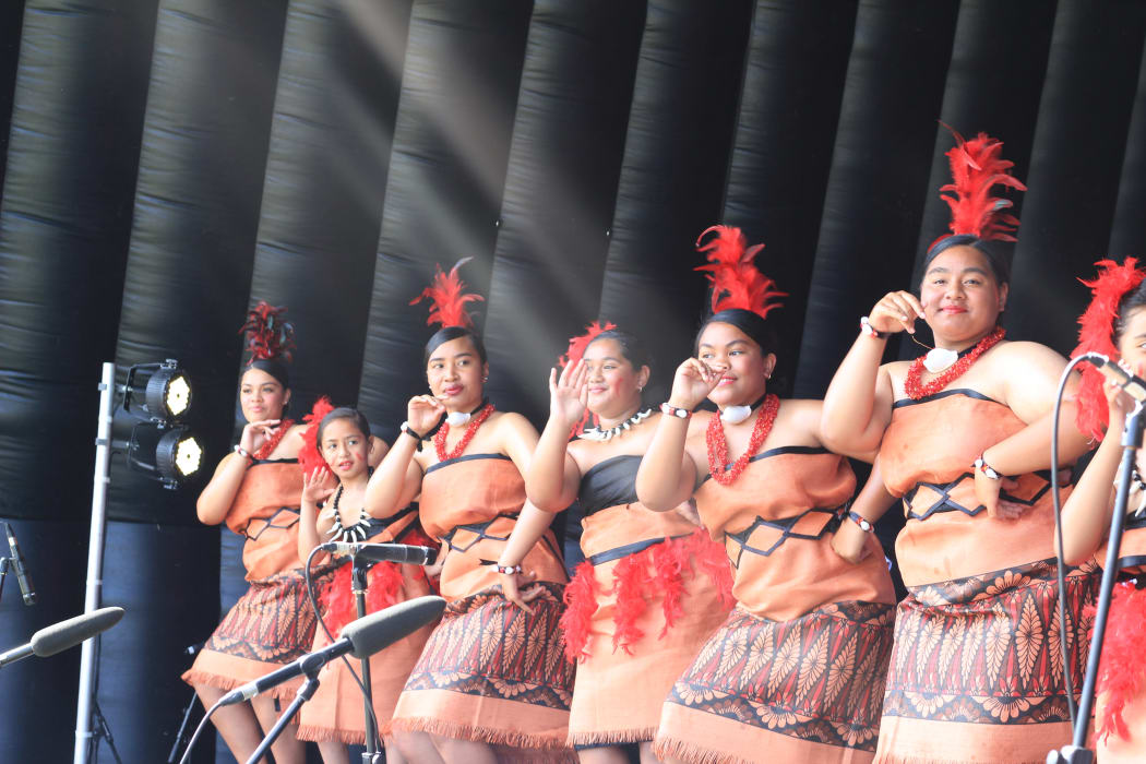 Tongan female dancers at Nesian Festival 2021
