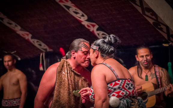 Tamaki Cultural Village, hongi.