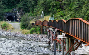 Railway bridge over Bealey River, Arthur's Pass National Park, New Zealand Rough Creek rail bridge, Arthurs Pass.