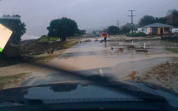Torrential rain and flooding washed out roads north of Gisborne, cutting power to more than 750 homes in the Tokomaru Bay area, Tolaga Bay, Tapuaeroa, Mata and Makarika areas.