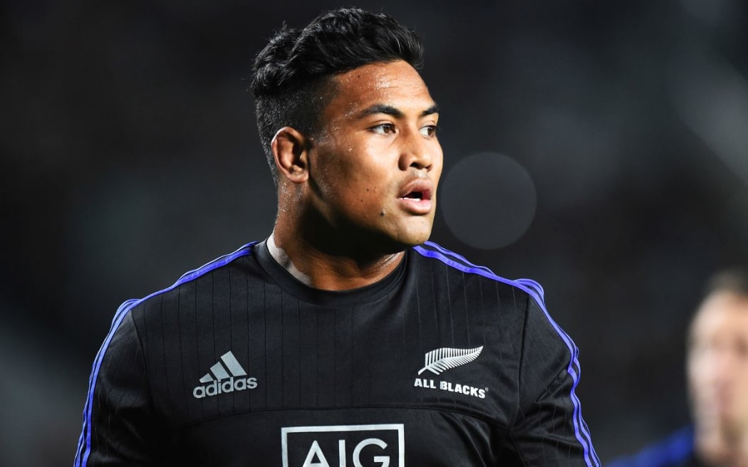 Julian Savea during the first All Blacks v Wales test at Eden Park 11 June 2016.