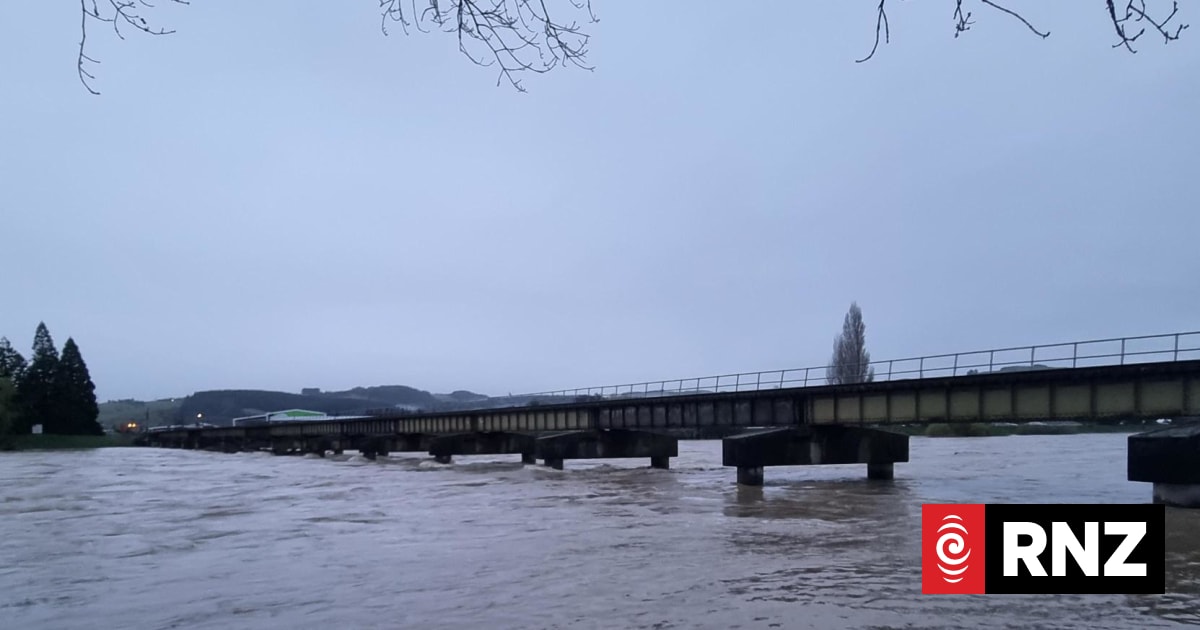 Flood resilience work along Southland's Mataura River progresses, mayor wants more