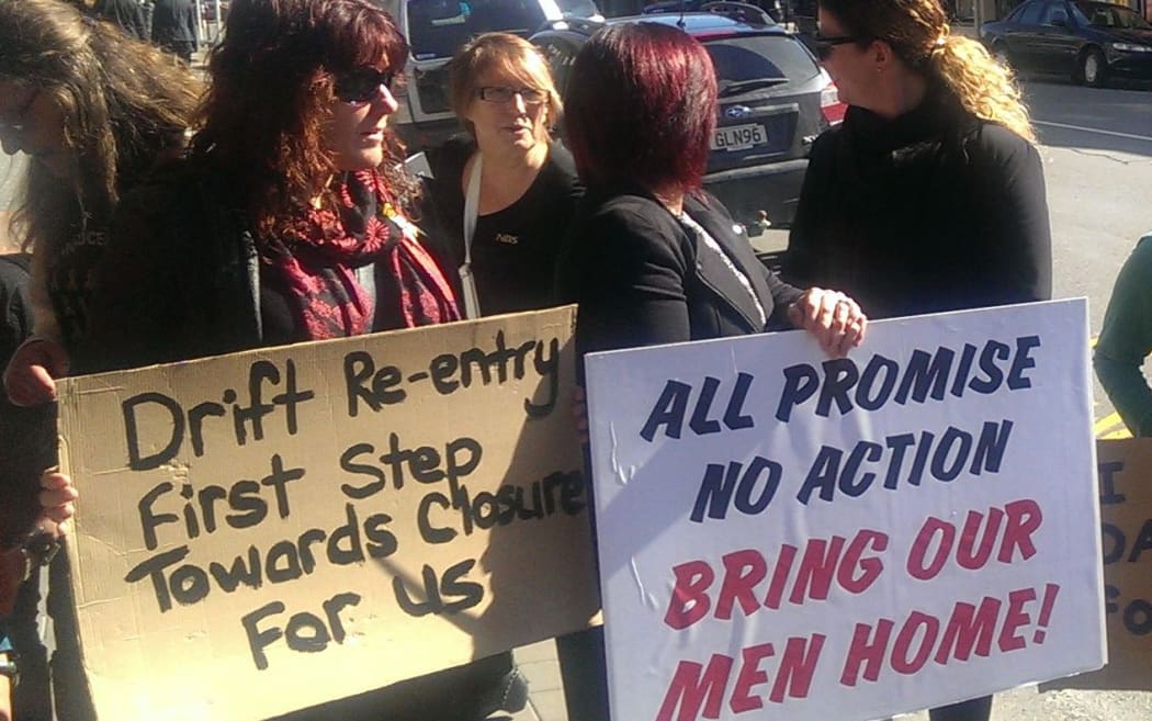 Relatives of Pike River victims protesting against Mr Key's visit.