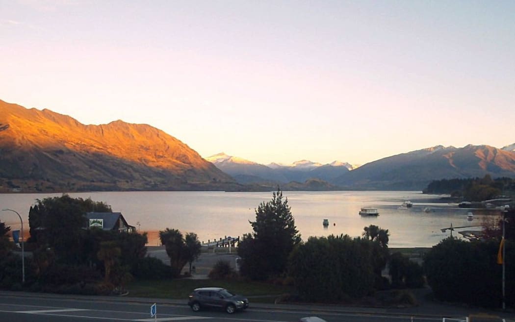 It was chilly in Wanaka this morning getting down to 0.3C°.