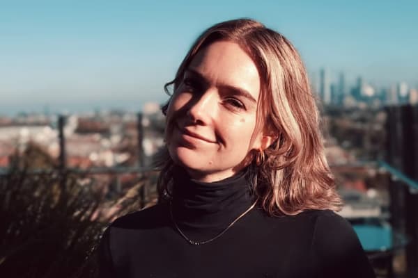 Dr Sophie Freeman's PhD at the University of Melbourne explores how "listeners and artists experience algorithmic recommendation and personalisation on music streaming platforms".