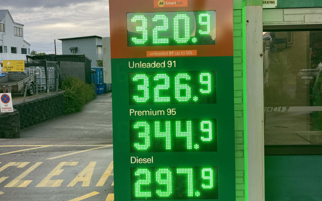 Prices at BP Oneroa on Waiheke Island on 27 June 2023