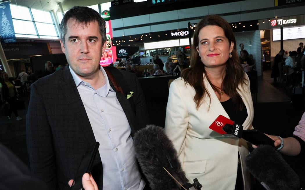 Nicola Willis and Chris Bishop arrive at Welly airport