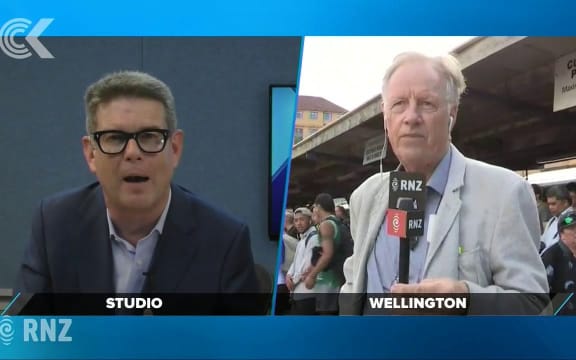 Wellington in gridlock as electrical fault grounds trains