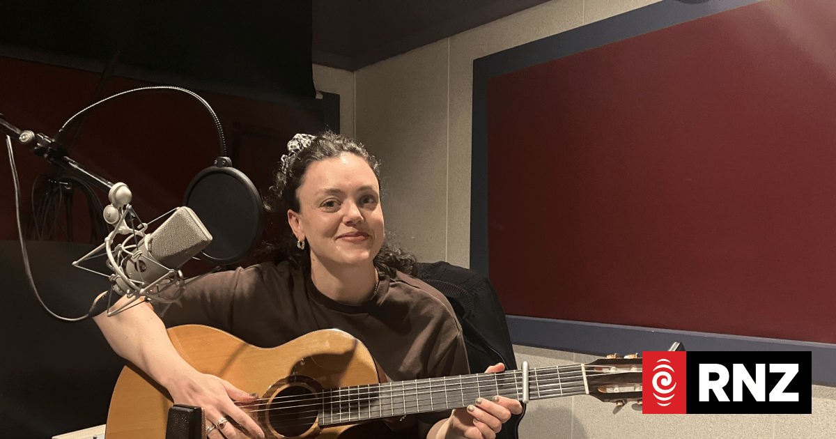 The Pogues vocalist on being part of such a legendary band | RNZ