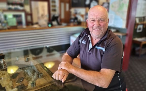President of the self-proclaimed Whangamōmona Republic is now a fan of the new road.