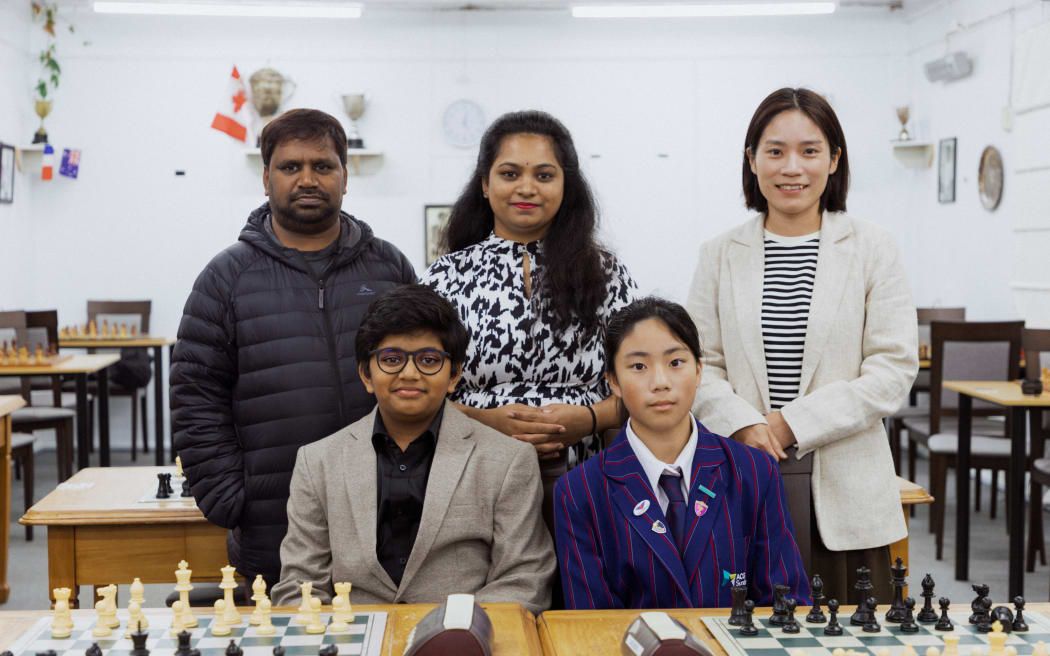 Chess player Sai, Luna Lu and their family.